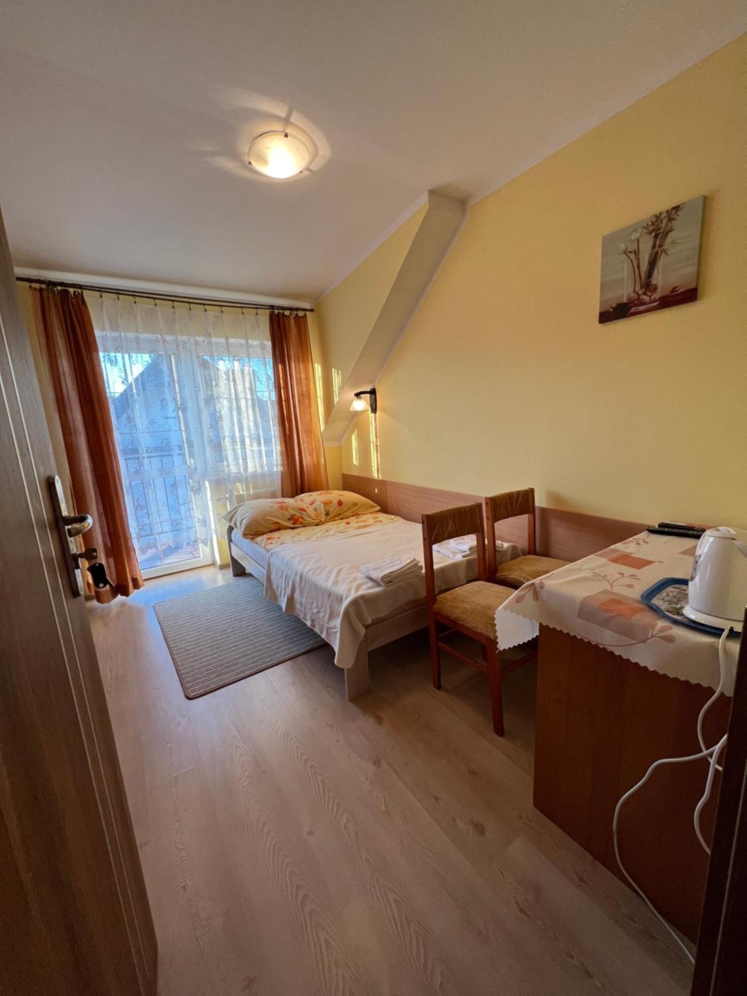 Pokoje Goscinne "U Oli" Władysławowo Exterior foto